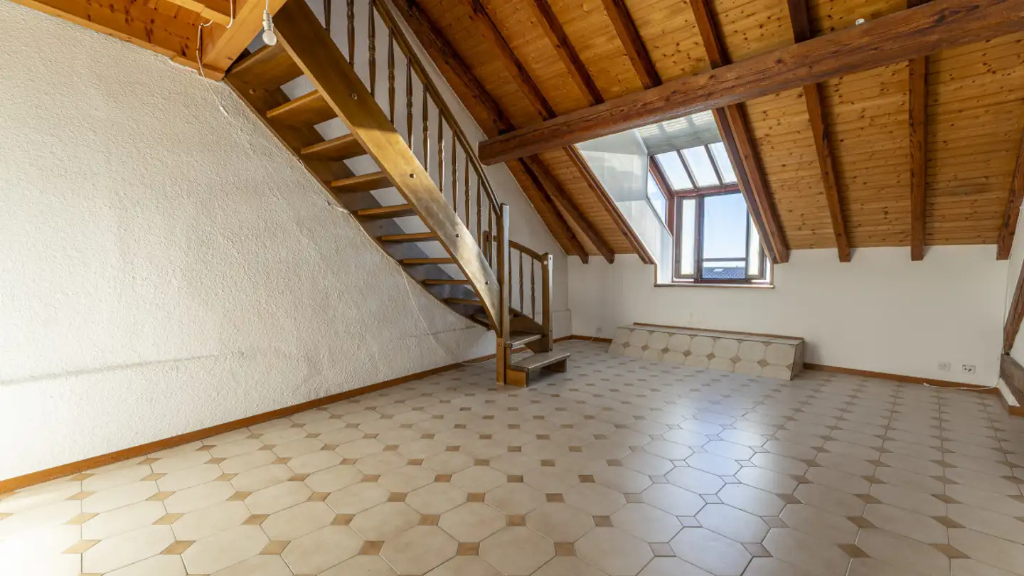 Attic flat for sale - 1020 Renens VD - Photo 3