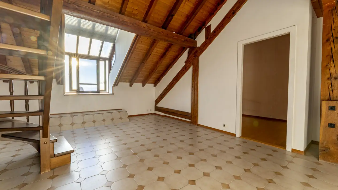 Attic flat for sale - 1020 Renens VD - Photo 4