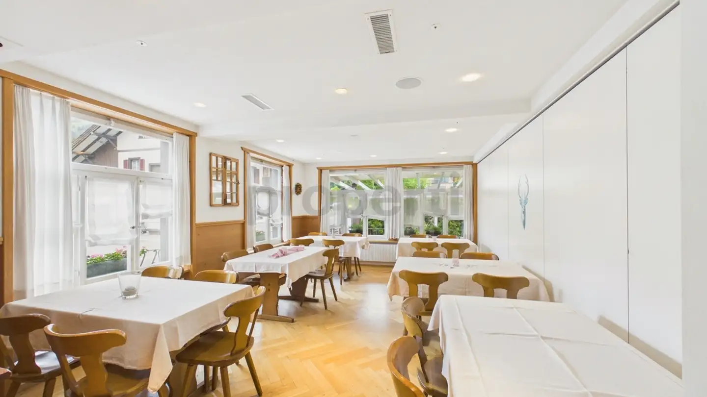 Hotel for sale - 3753 Oey - Photo 4