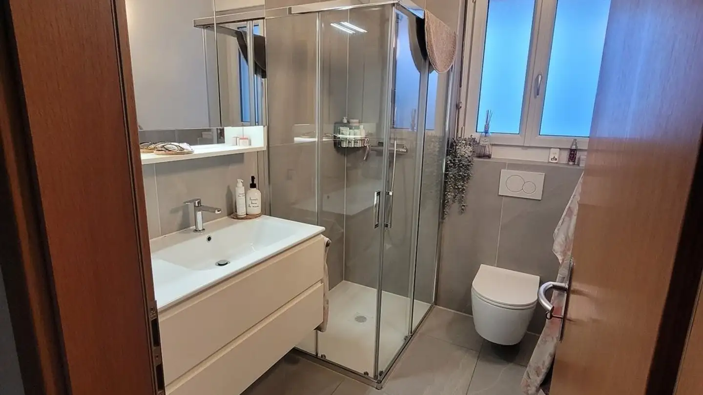 Appartement à louer - 6808 Torricella - Photo 4