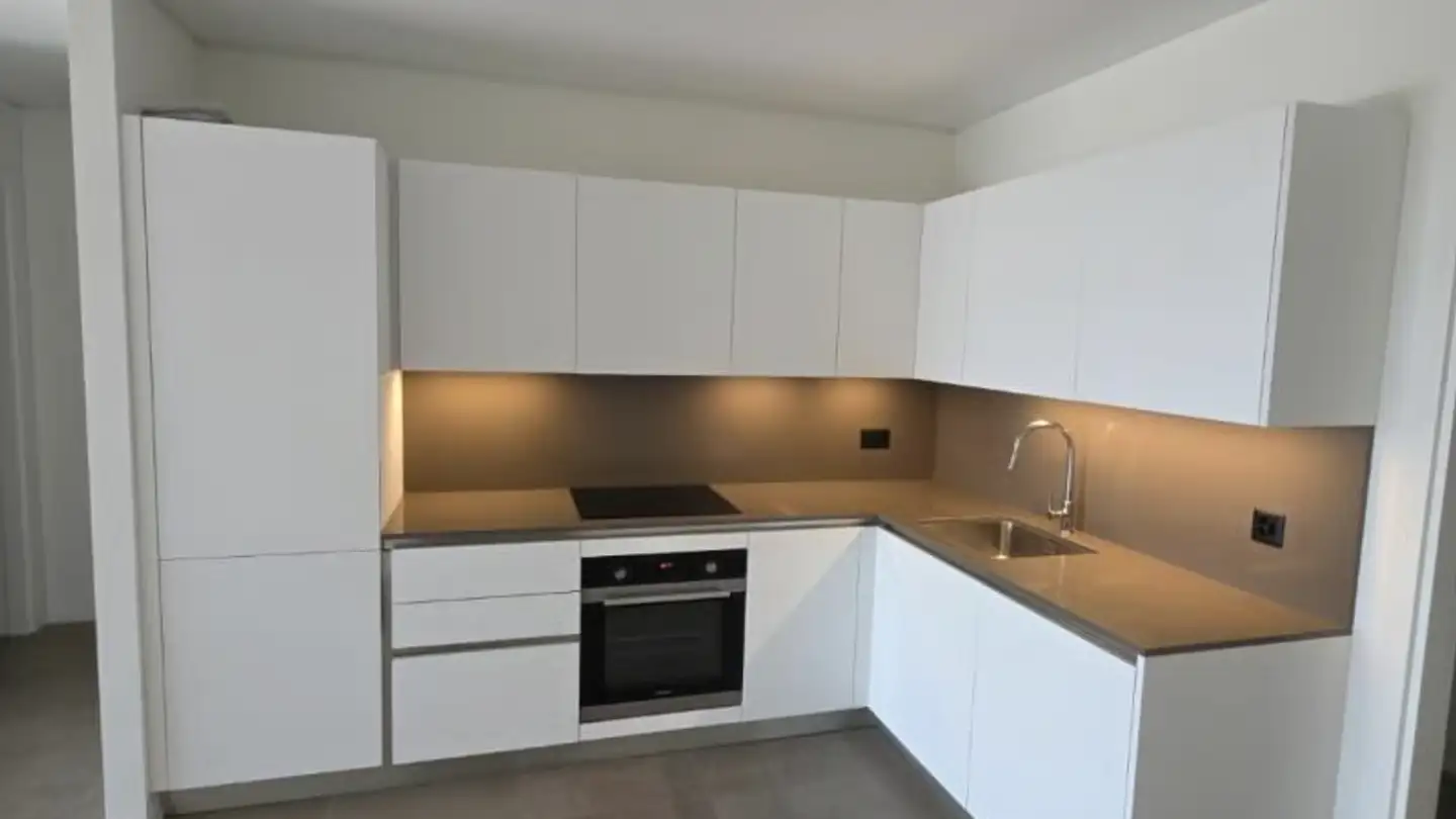 Appartement à louer - Salita Cuccarello 4b, 6934 Bioggio - Photo 2