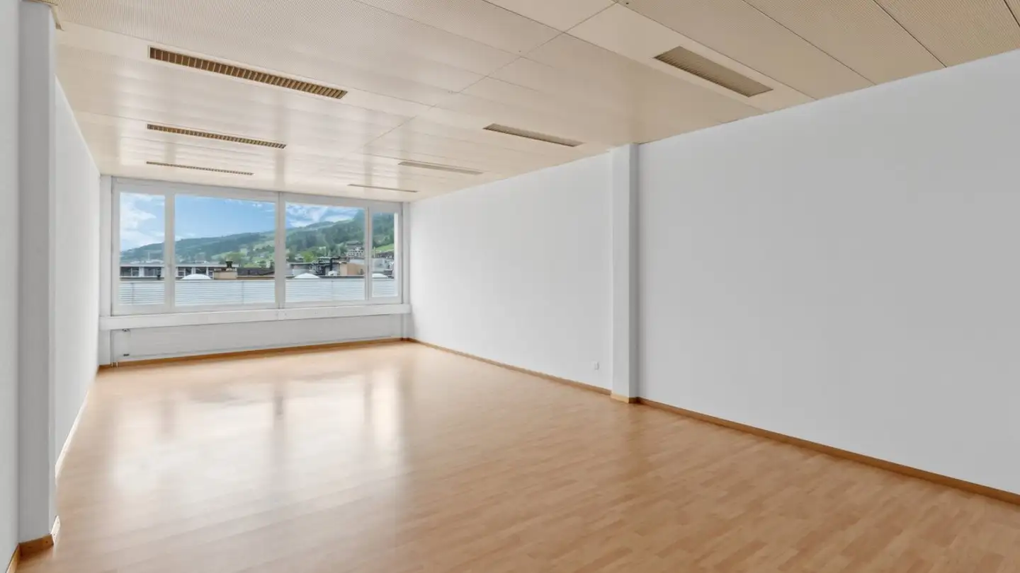 Spazio ufficio in affitto - Oberfeld 4, 6037 Root - Photo 3