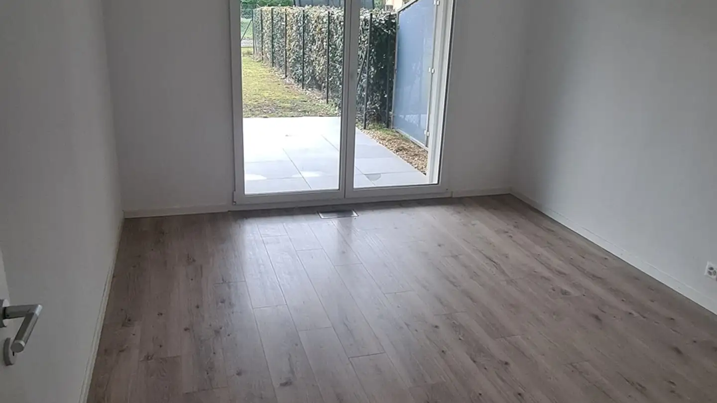 Appartement à louer - La Charrière 6, 1897 Les Evouettes - Photo 2