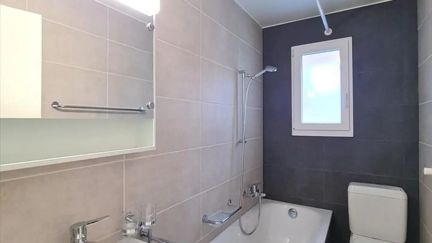 Appartement à louer - Rue Du Castel 25, 2024 St-Aubin-Sauges - Photo 3