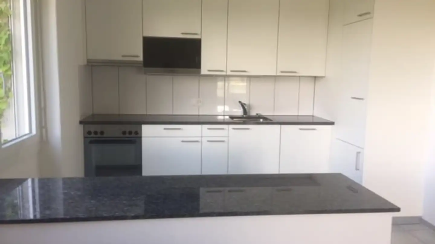 Apartment for rent - Rue Du Coteau / Haldenstrasse, 2502 Biel/Bienne - Photo 3