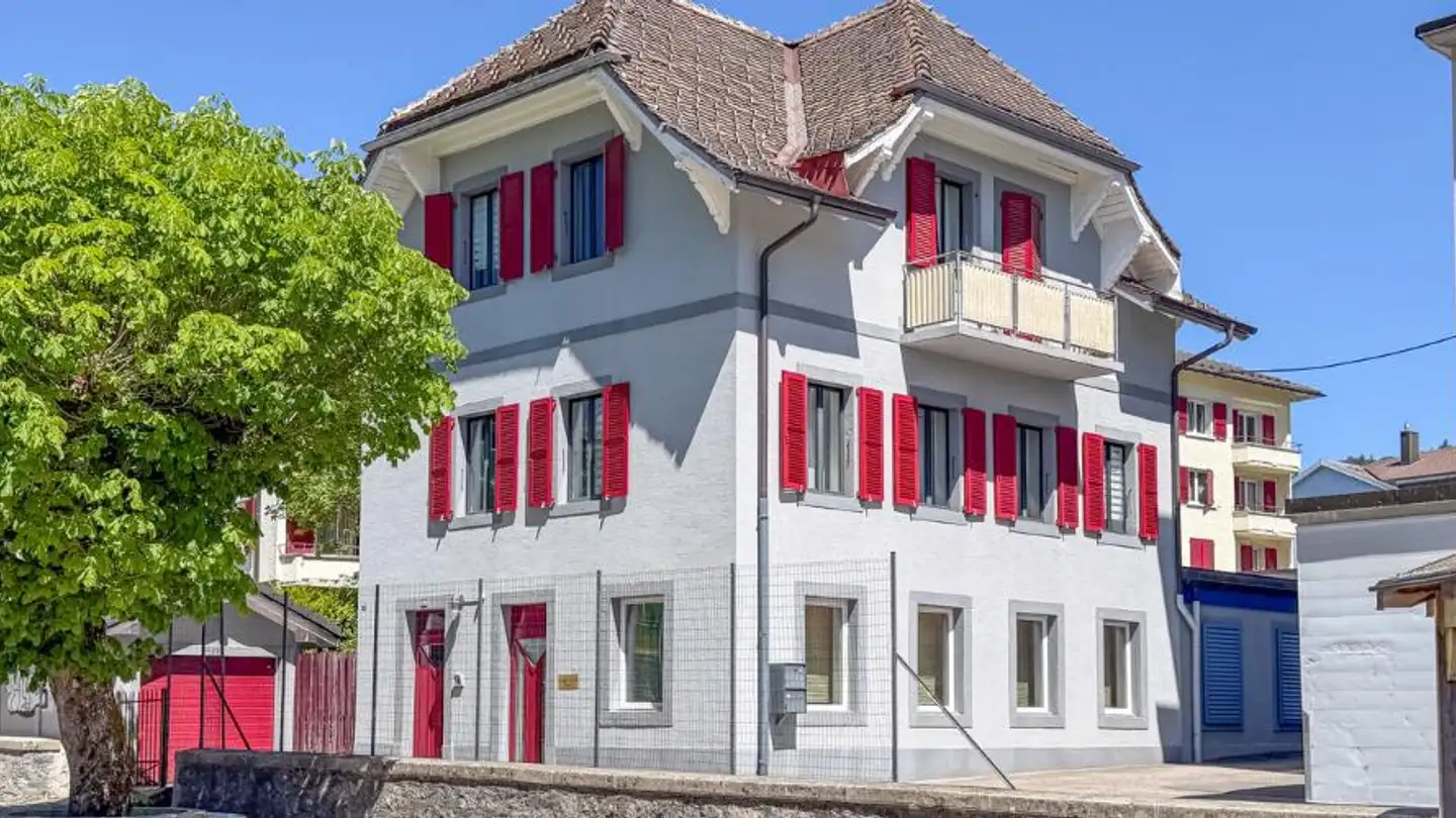 Mehrfamilienhaus kaufen - Avenue De La Gare 8, 1450 Ste-Croix