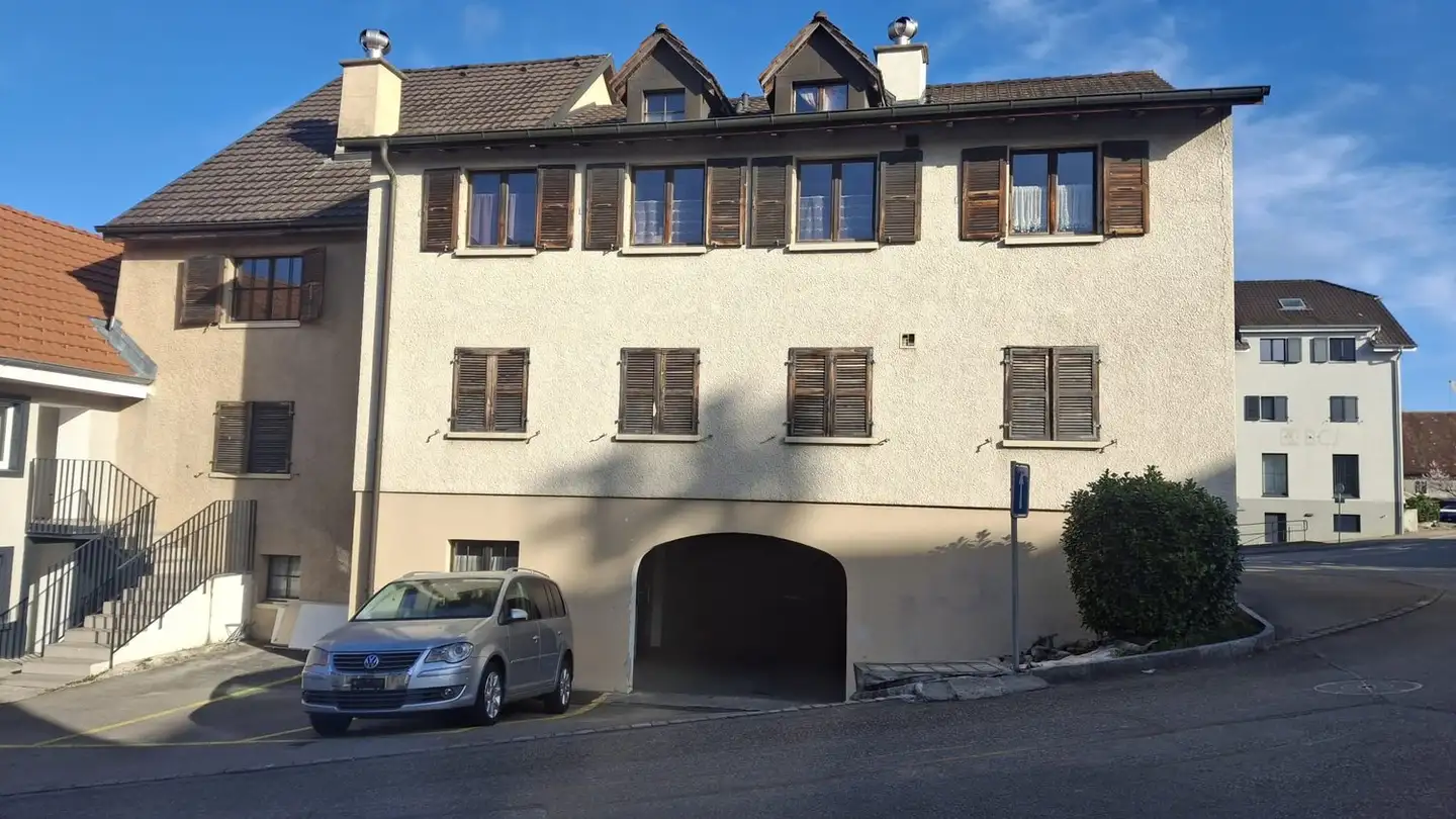 Residential building for sale - 2830 Courrendlin