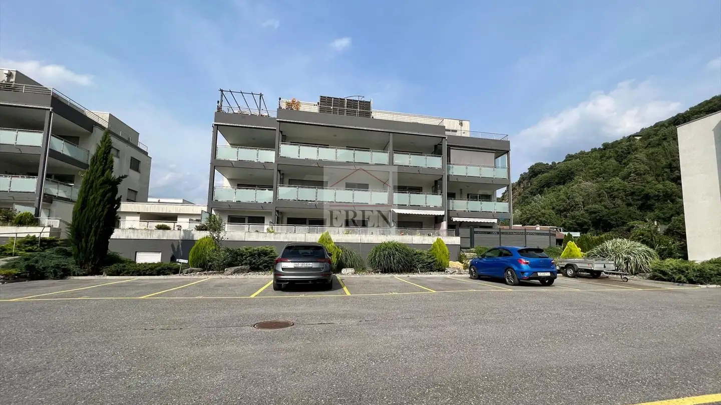 Place de parking extérieure à louer - 1994 Aproz (Nendaz)