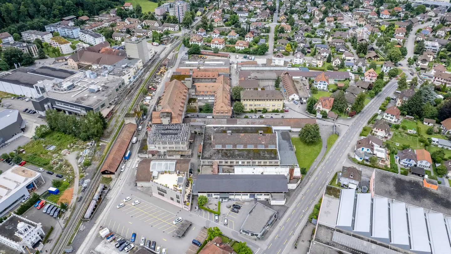 Commercial à louer - Bleienbachstrasse 22, 4900 Langenthal