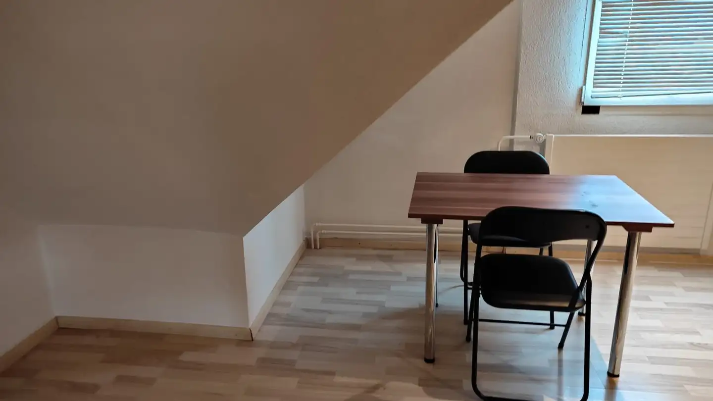 Studio for rent - Hauptstrasse 51, 8637 Laupen ZH - Photo 2