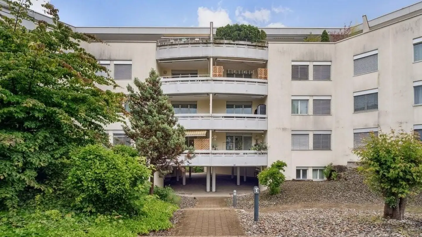 Indoor motorbike parking space for rent - Wigartestrasse, 8957 Spreitenbach