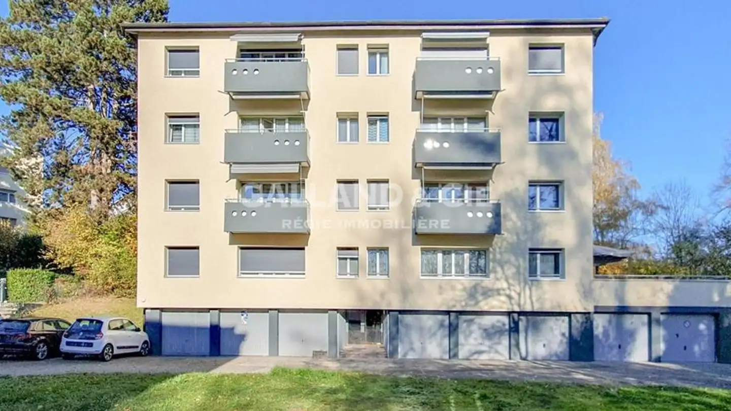 Parcheggio esterno in affitto - Avenue Des Boveresses 30, 1010 Lausanne