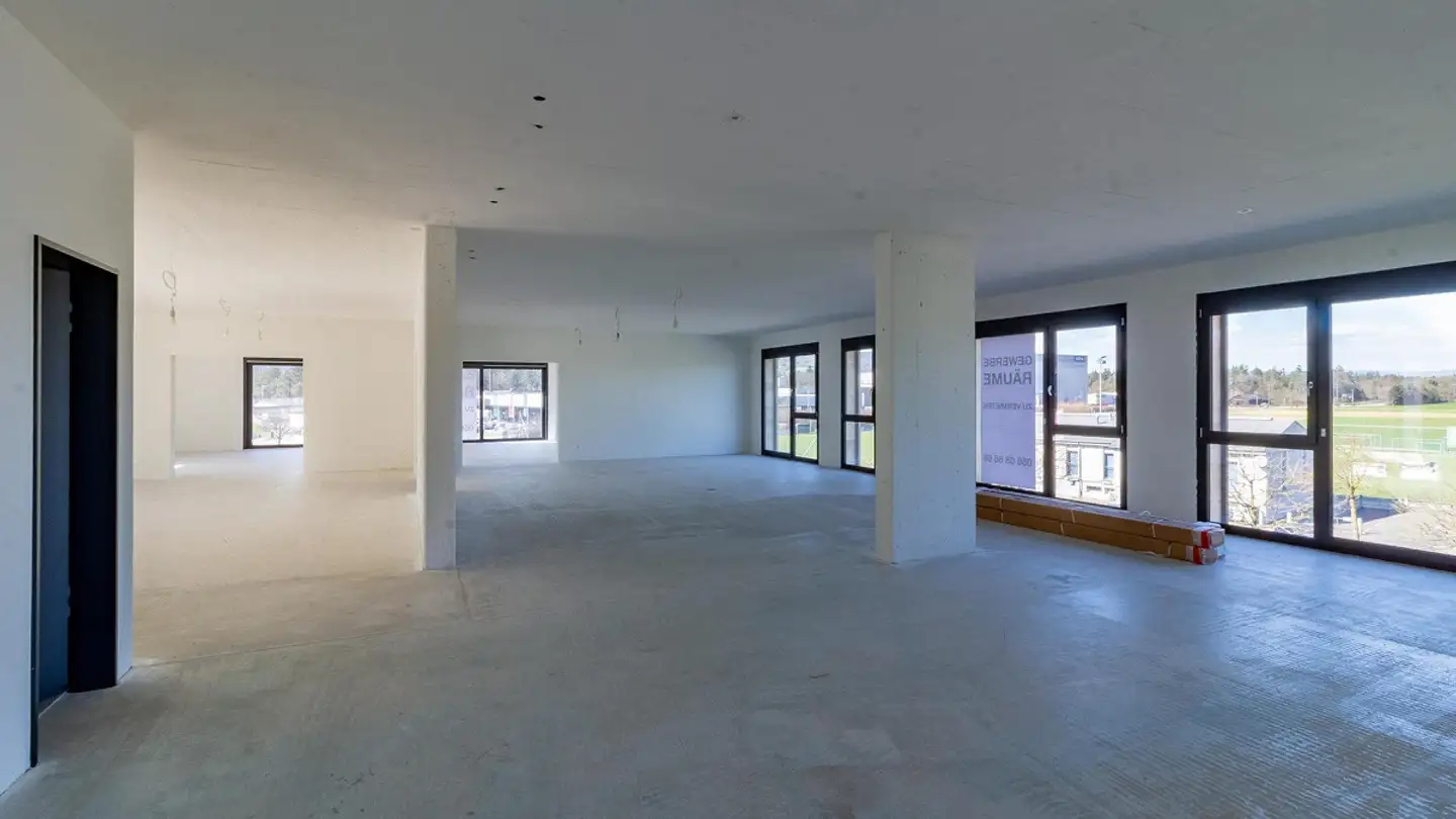 Commercial for rent - Wiesenstrasse 2, 5303 Würenlingen - Photo 2