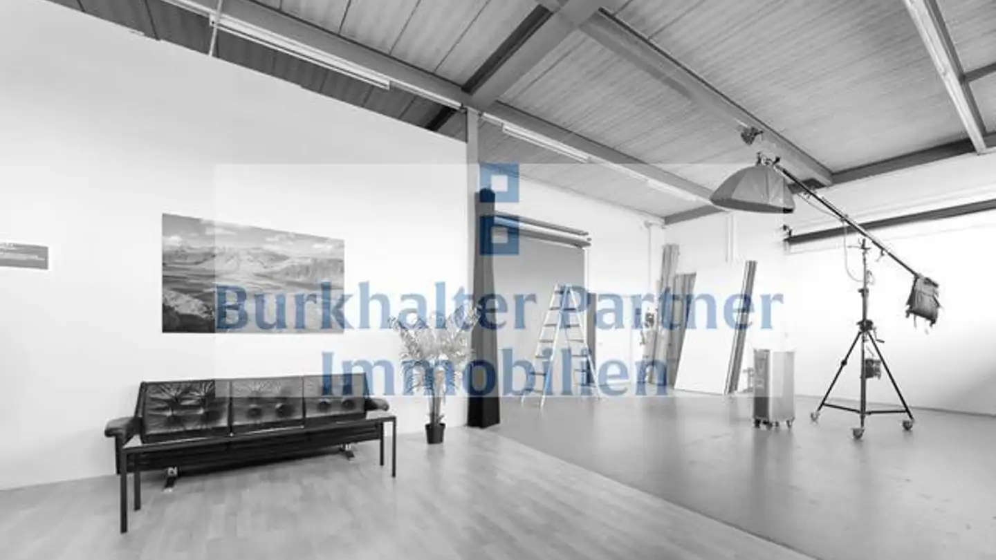 Commercial à louer - Könizstrasse 161, 3063 Ittigen