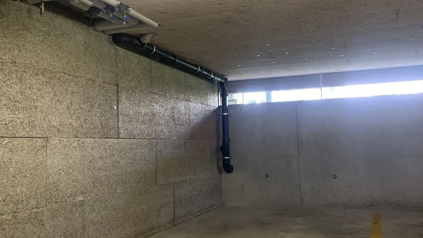 Garage singolo in affitto - Sägereistrasse 4, 8172 Niederglatt ZH