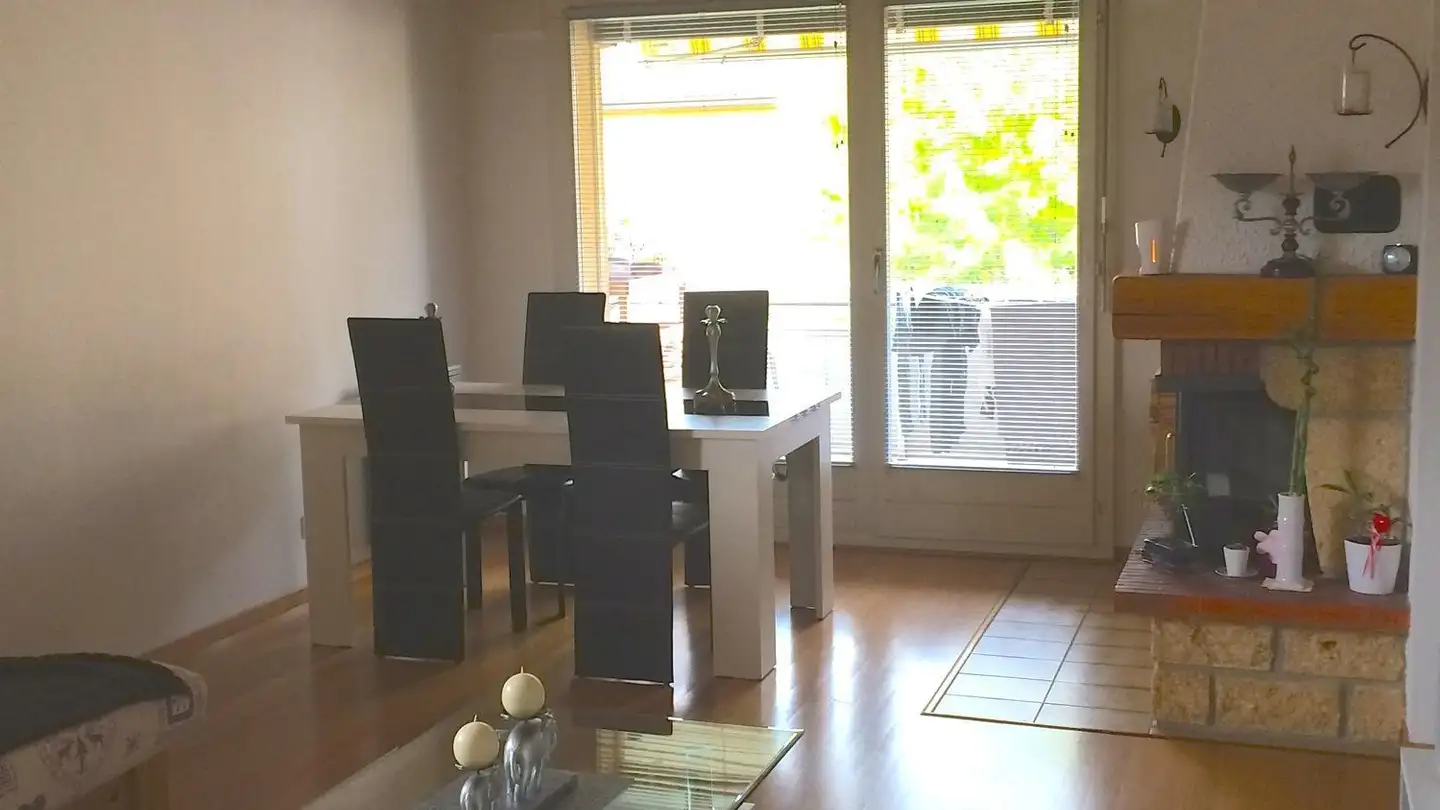 Apartment for rent - Rue De La Berra 63, 1630 Bulle - Photo 4