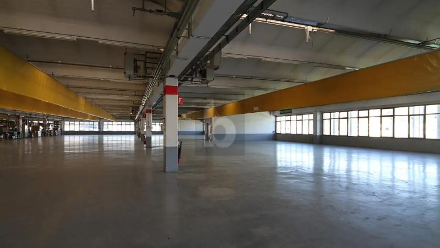 Bien immobilier à louer - 6855 Stabio - Photo 2