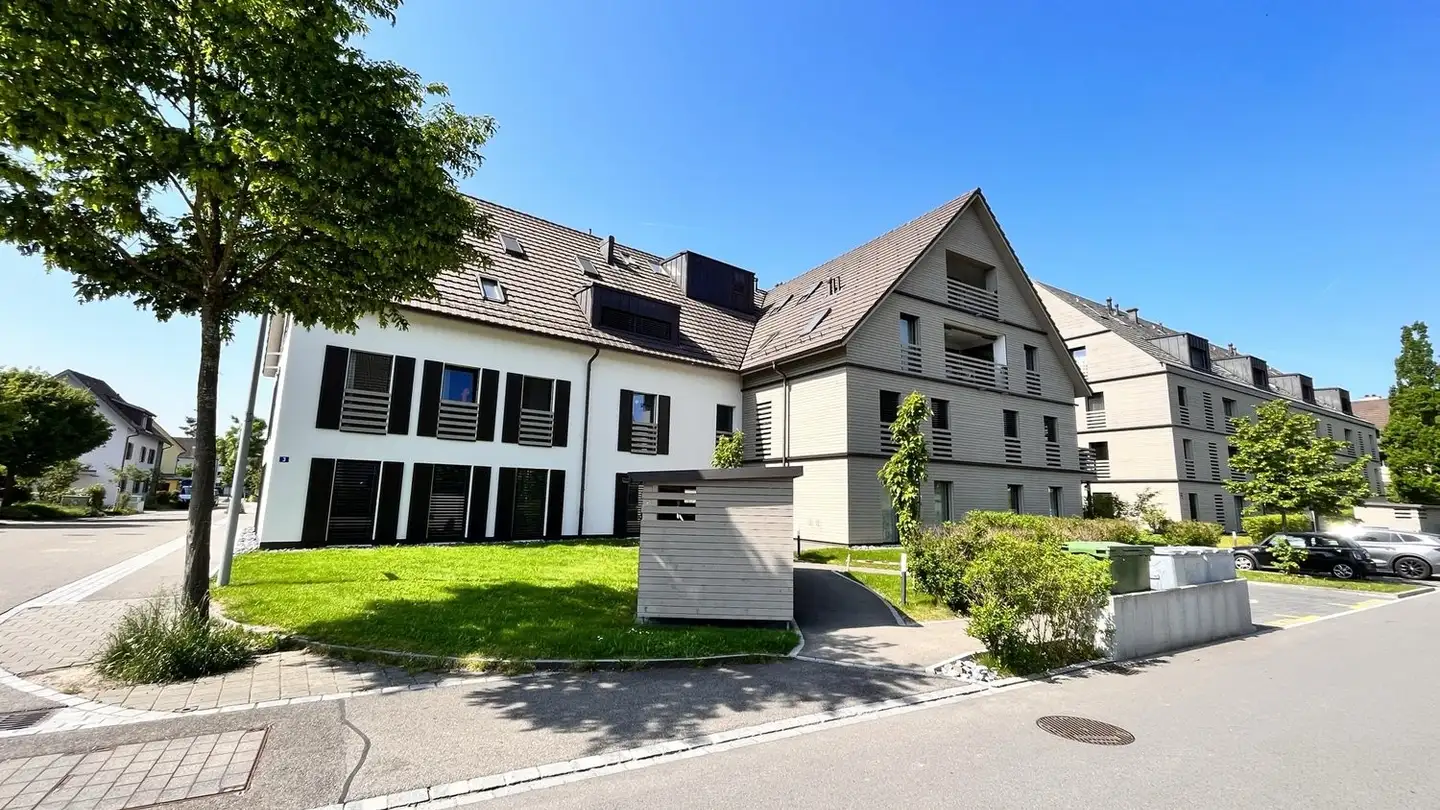 Dachgeschosswohnung mieten - Haldenstrasse 3, 8472 Seuzach