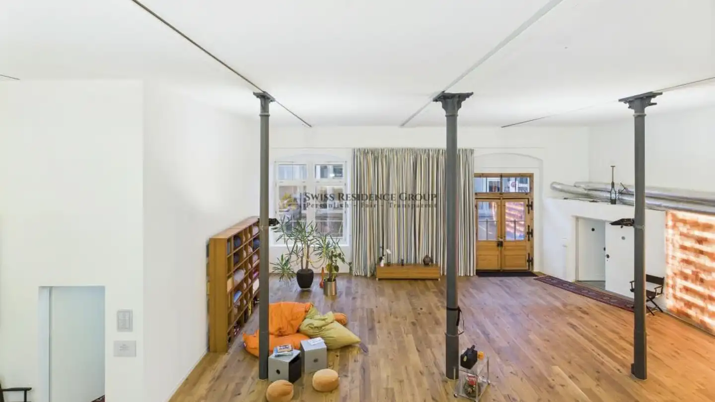 Commercial for sale - 8630 Rüti ZH