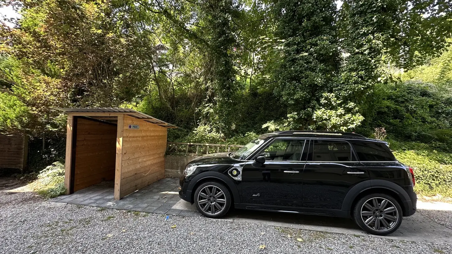 Outdoor parking space for rent - Rue Du Stand / Schützengasse, 2502 Biel/Bienne - Photo 2