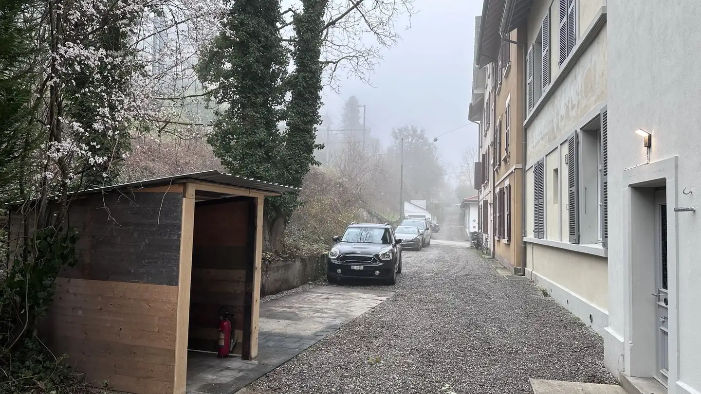Outdoor parking space for rent - Rue Du Stand / Schützengasse, 2502 Biel/Bienne - Photo 3