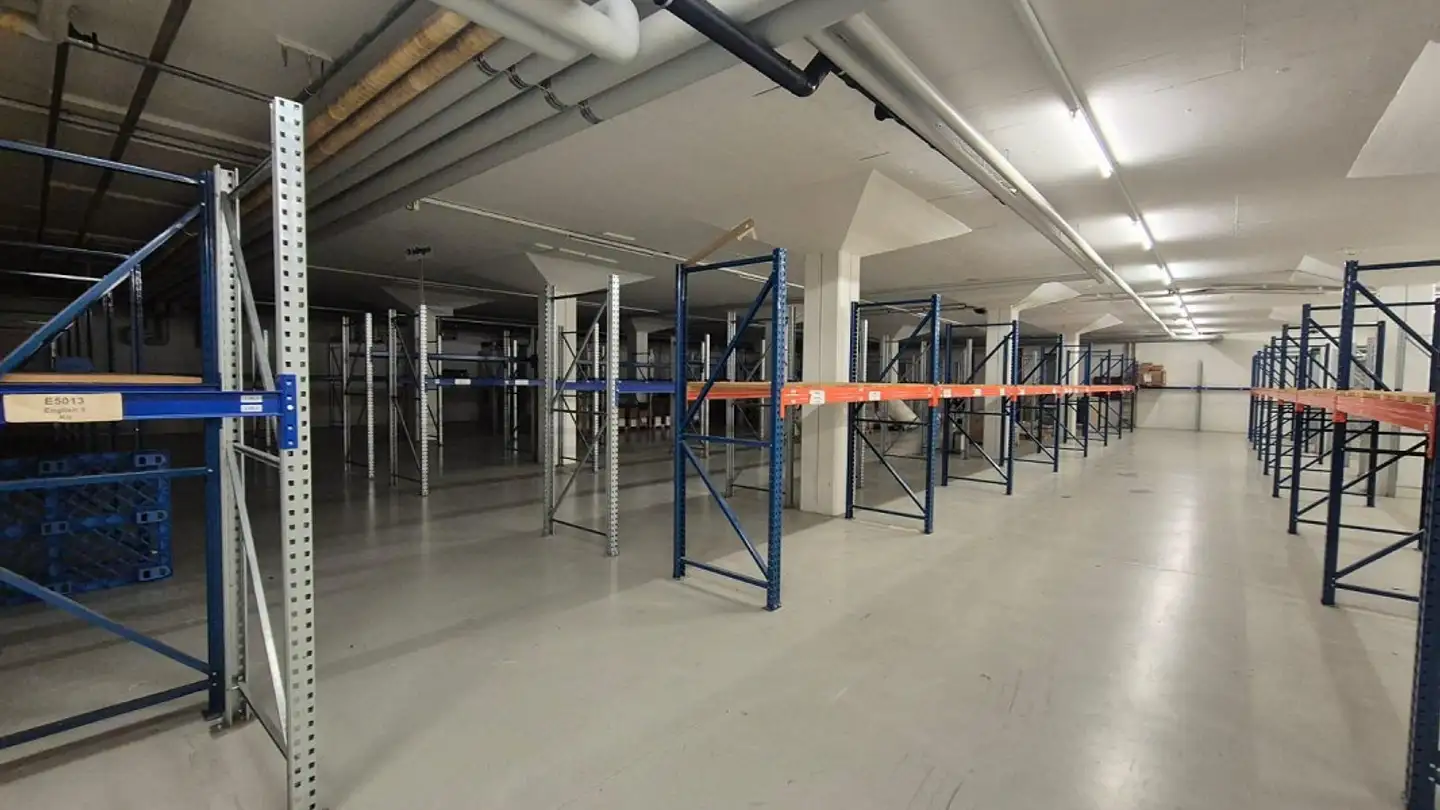 Espace de stockage à louer - Könizstrasse 161, 3063 Ittigen
