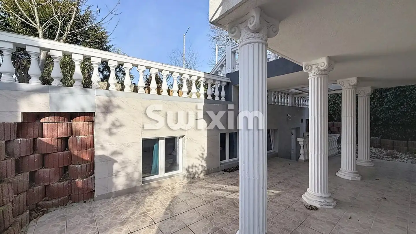 Mixed-use building for sale - 1214 Vernier - Photo 3