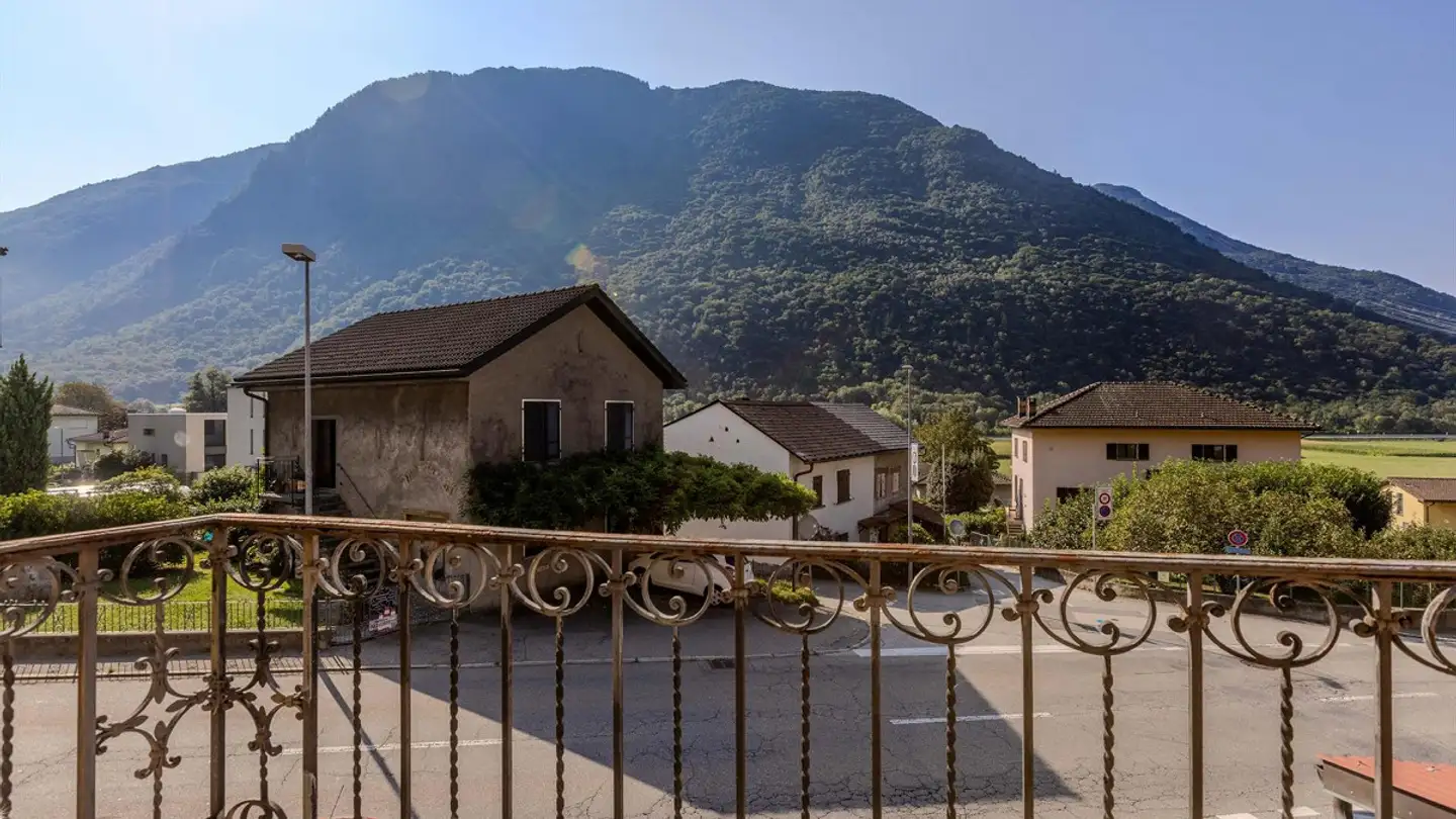 Residential building for sale - 6533 Lumino - Photo 3