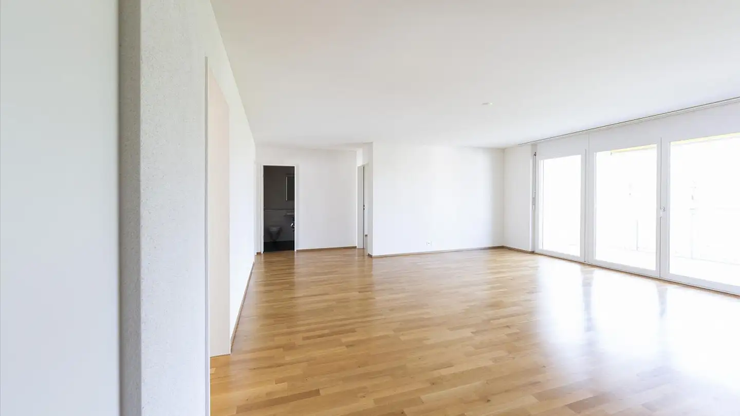 Apartment for rent - Kantonsstrasse 52b, 8863 Buttikon SZ - Photo 2