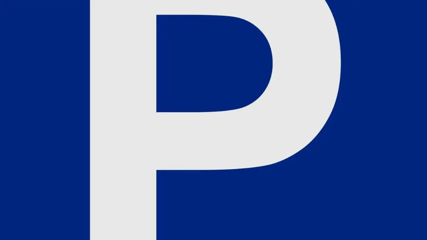 Place de parking extérieure à louer - Riethofstrasse 10b, 8152 Glattbrugg