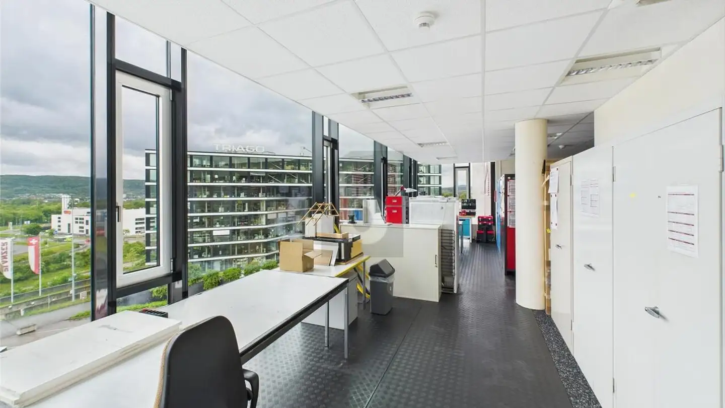 Bürofläche mieten - 4133 Pratteln
