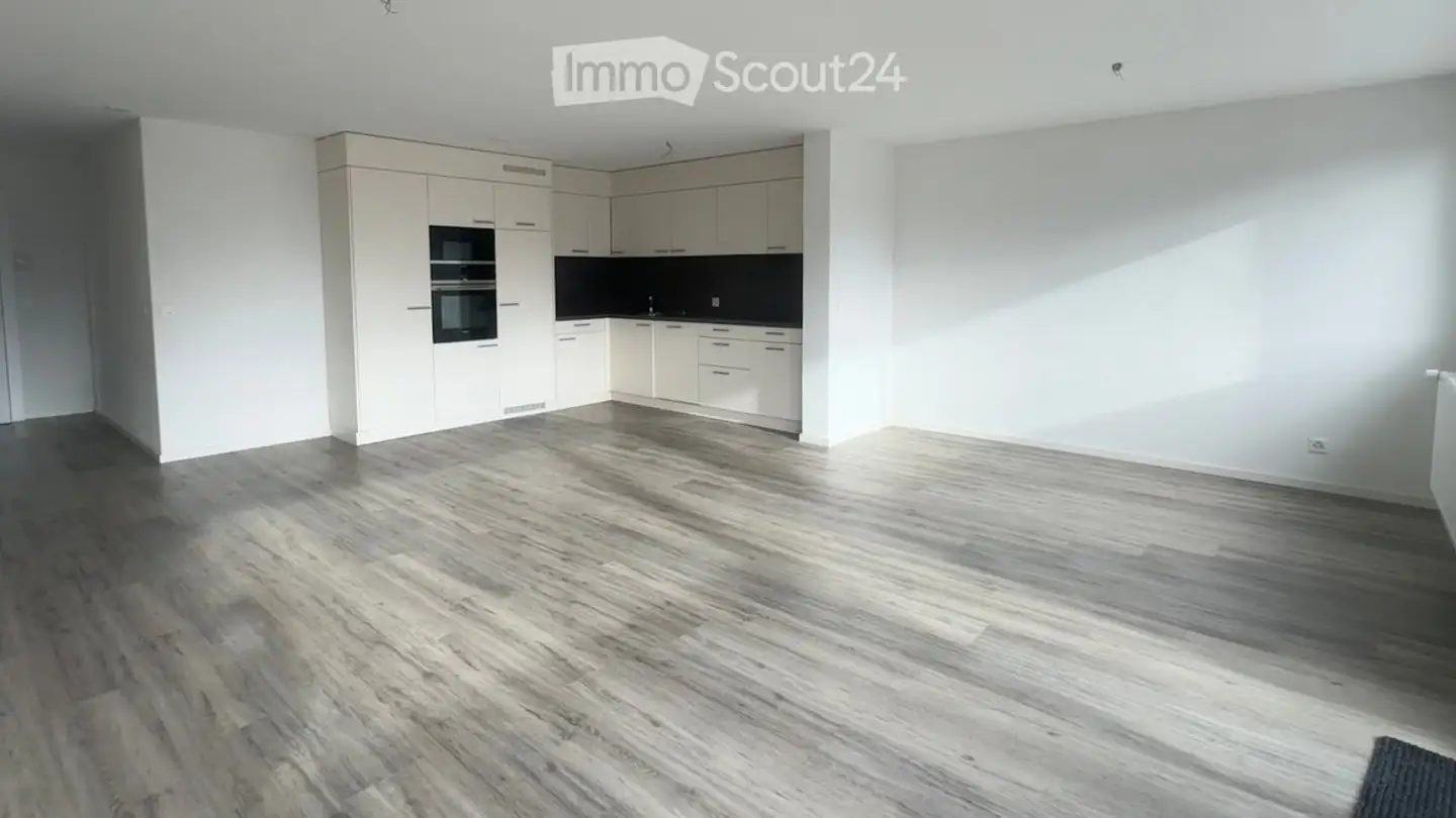 Appartamento in affitto - 1636 Broc - Photo 2