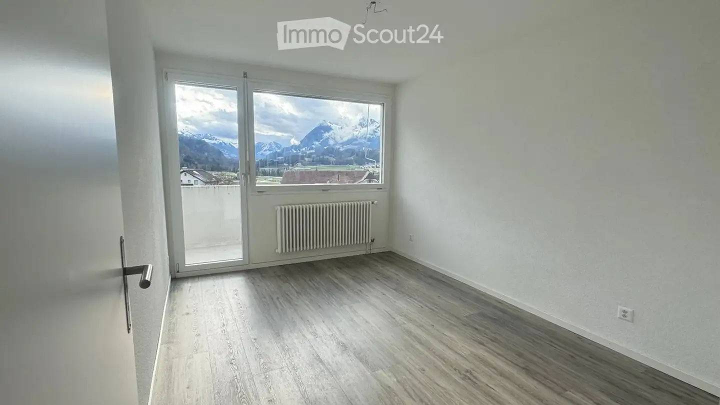 Appartamento in affitto - 1636 Broc - Photo 4