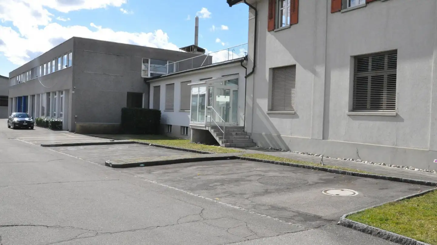 Parkplatz im Freien mieten - Speerstrasse 18, 9500 Wil SG - Foto 3