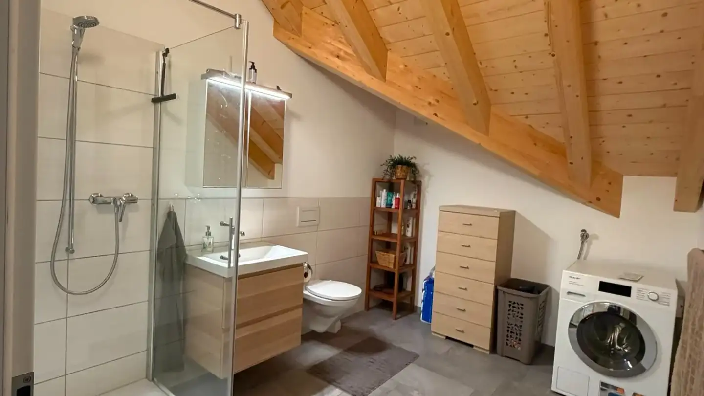 Wohnung mieten - Zelgliweg 12, 3657 Schwanden (Sigriswil) - Foto 3