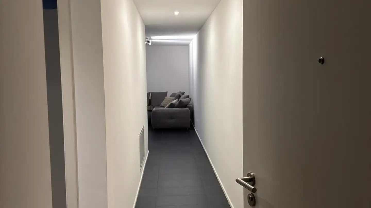 Apartment for rent - Viale C. Olgiati 12, 6512 Giubiasco - Photo 3