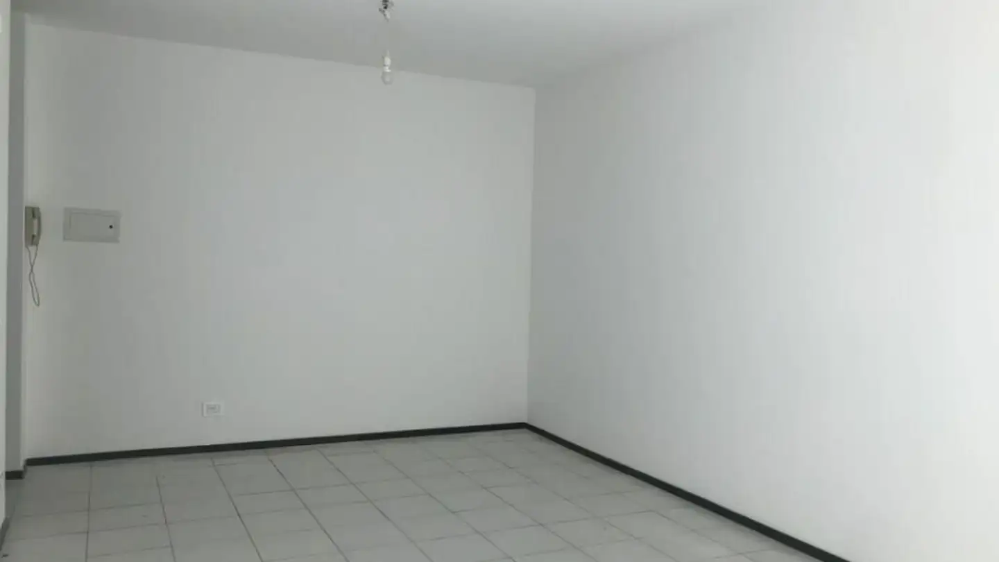 Apartment for rent - Via Circonvallazione 6, 6952 Canobbio - Photo 2