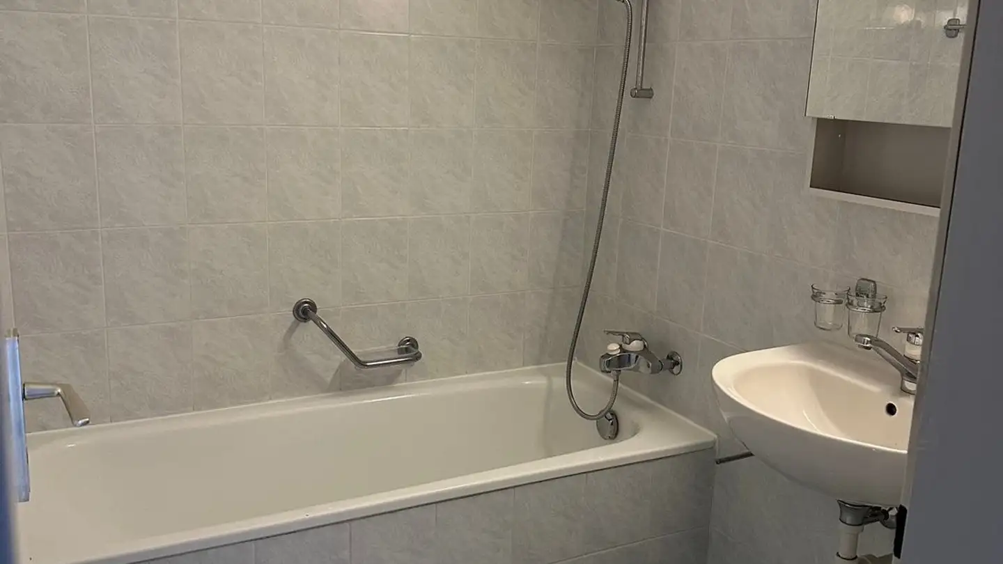 Apartment for rent - Viale A. Sartori 11a, 6512 Giubiasco - Photo 3