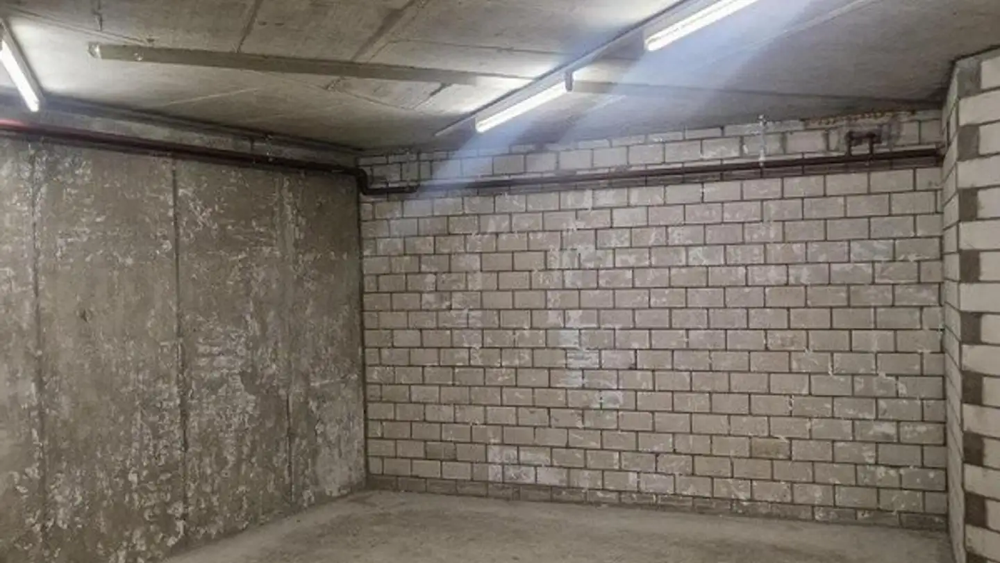 Spazio di archiviazione in affitto - Wehntalerstrasse 586a, 8046 Zürich