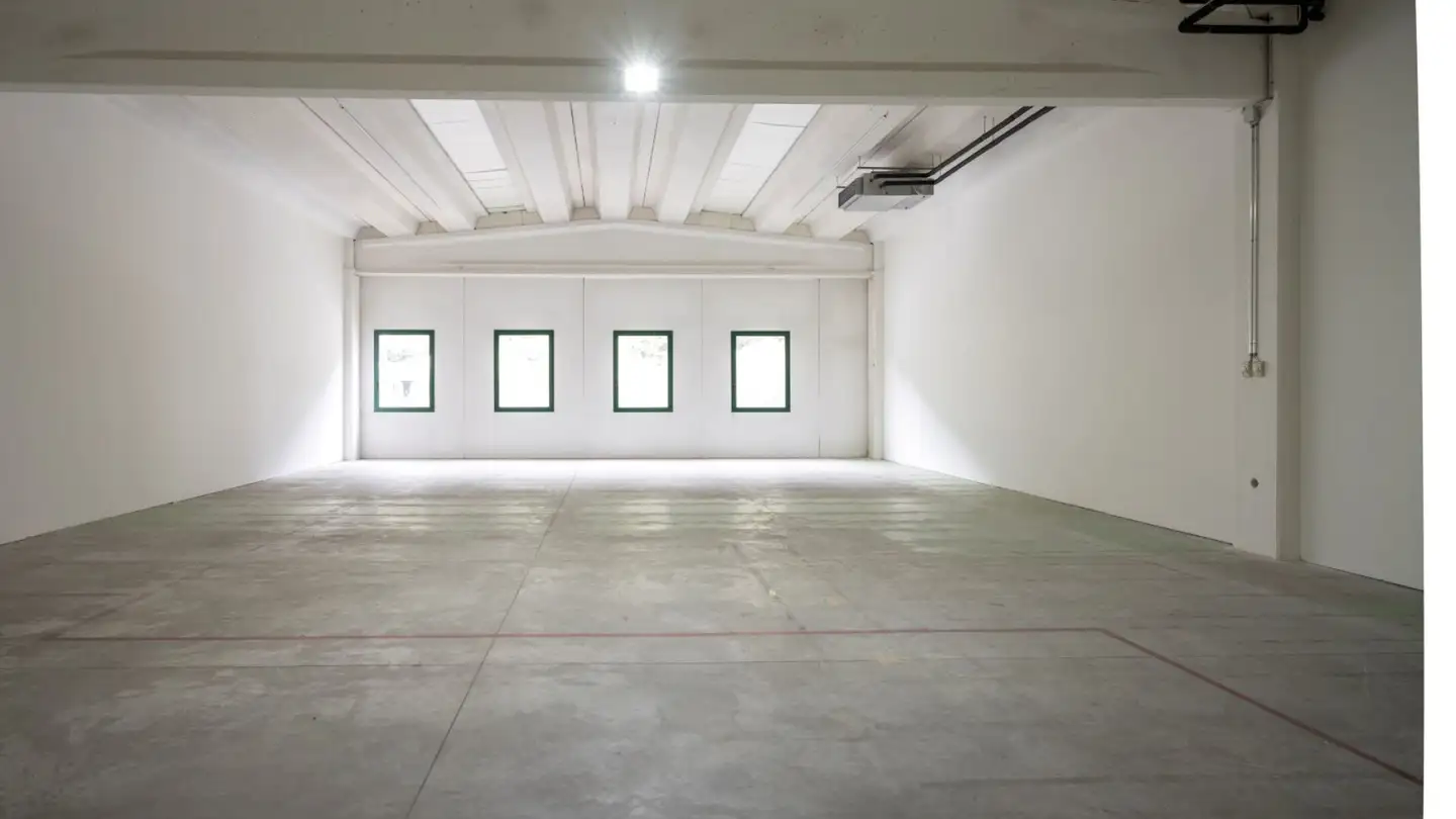 Spazio di archiviazione in affitto - Via Cantonale, 6805 Mezzovico - Photo 2