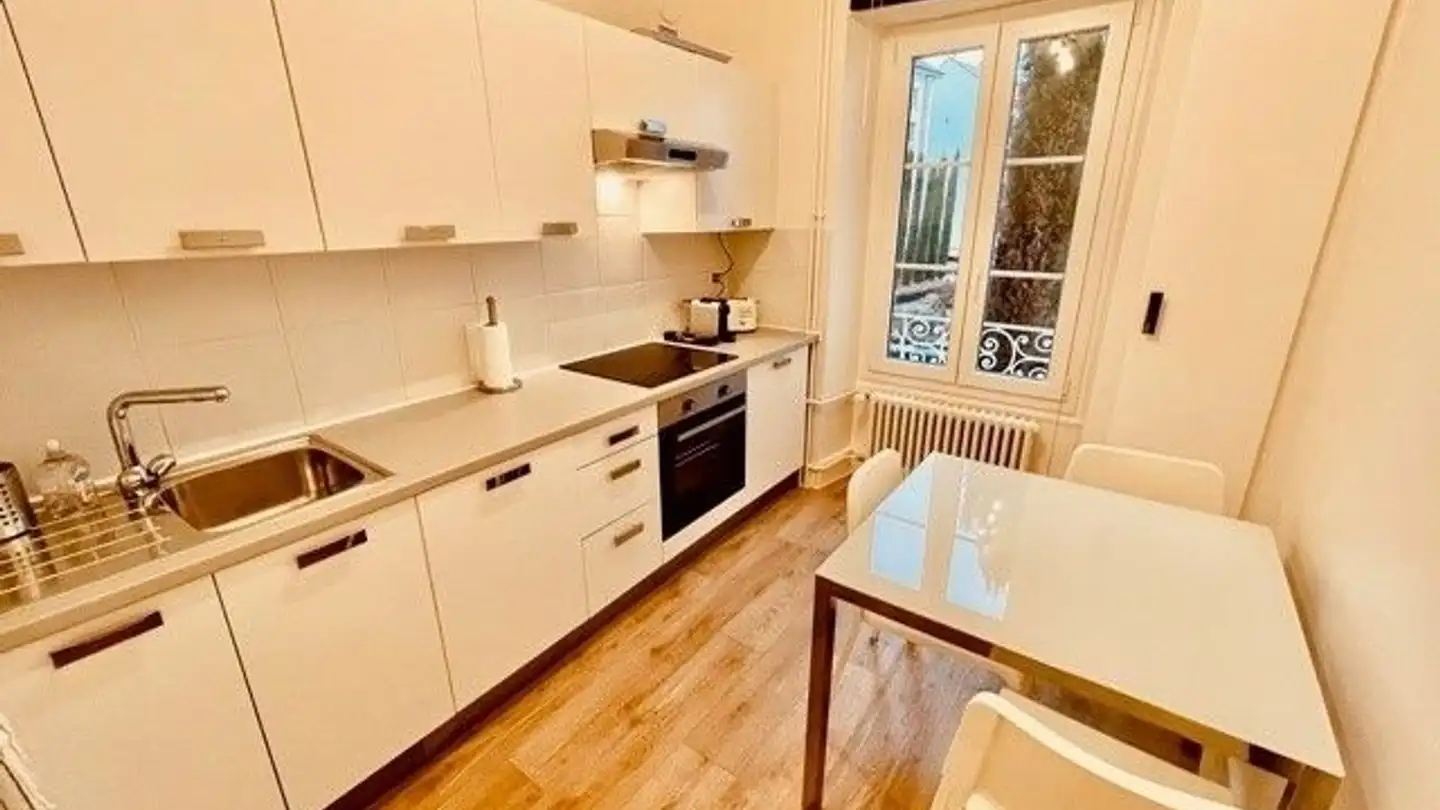 Furnished apartment for rent - Rue De-Monthoux 10, 1201 Genève - Photo 4