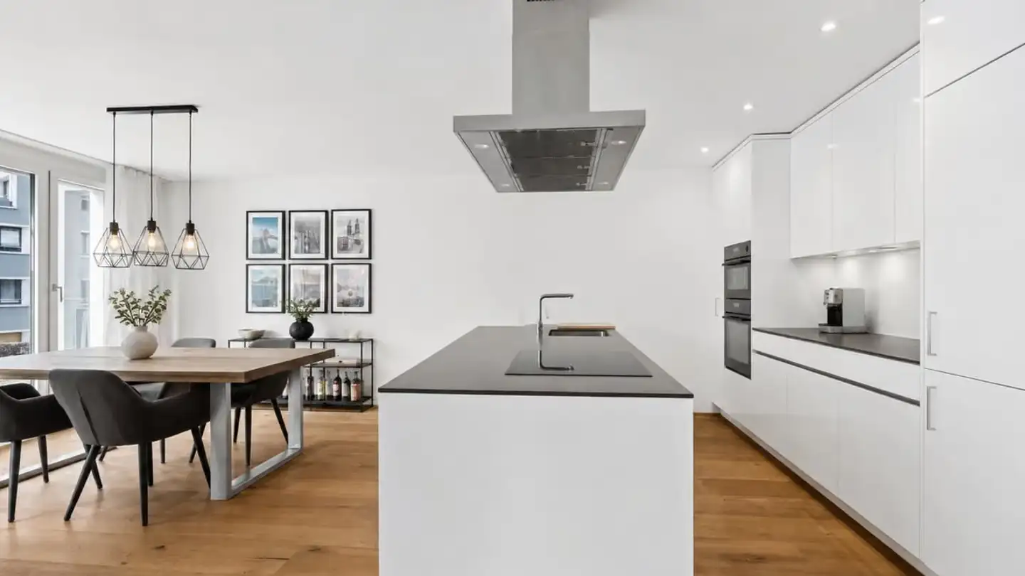 Appartamento in affitto - St. Gallerstrasse 24, 8853 Lachen SZ