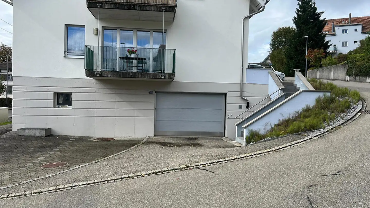 Tiefgaragenstellplatz mieten - Hauptstrasse 64, 9052 Niederteufen
