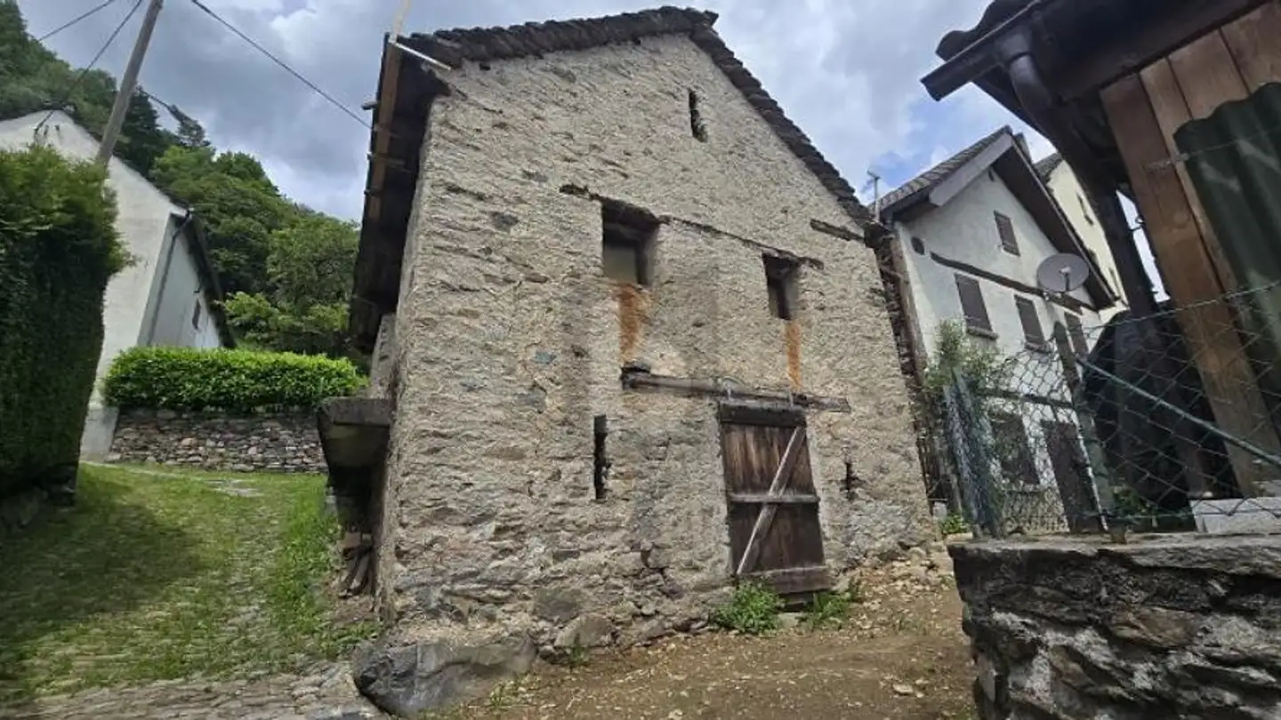 Chalet kaufen - Via Lepontica, 6716 Leontica