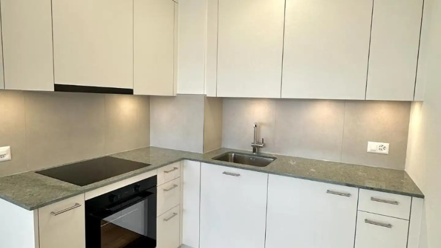 Apartment for rent - Rue Du Bugnon 37, 1020 Renens VD - Photo 3