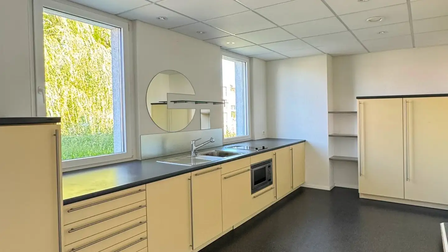 Bureau à louer - Birmensdorferstrasse 101, 8902 Urdorf - Photo 2