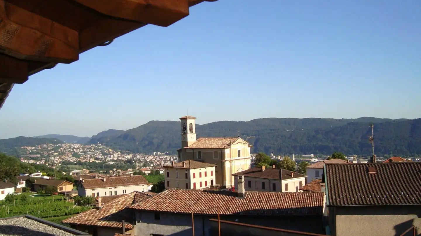 Appartement à louer - Via Nevell 2, 6874 Castel San Pietro - Photo 2