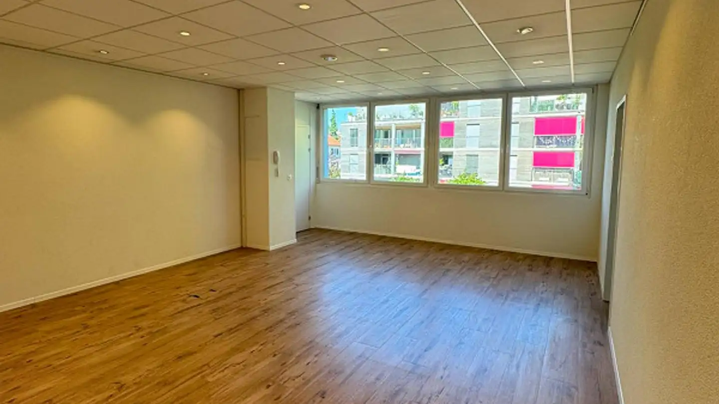 Bürofläche mieten - Birmensdorferstrasse 101, 8902 Urdorf - Foto 2