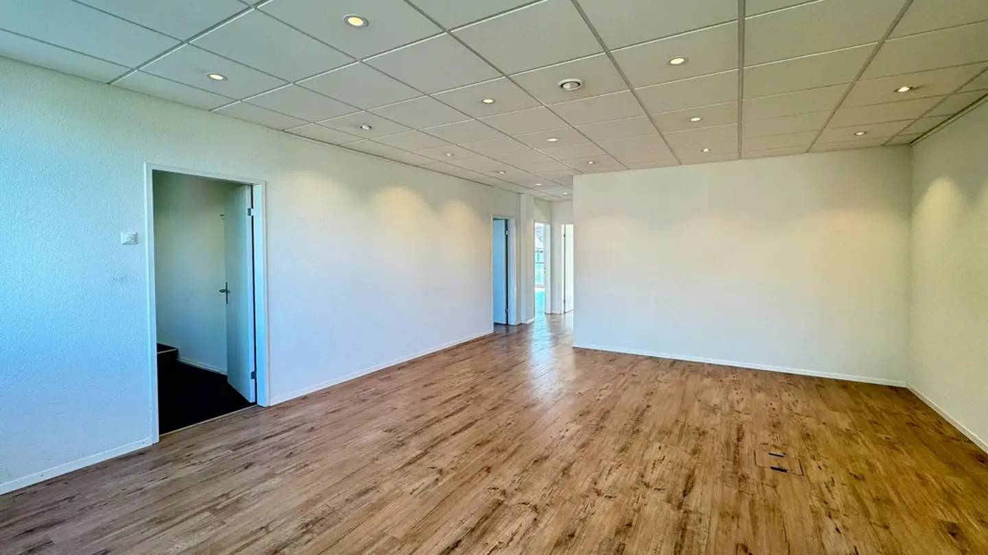 Bürofläche mieten - Birmensdorferstrasse 101, 8902 Urdorf - Foto 3