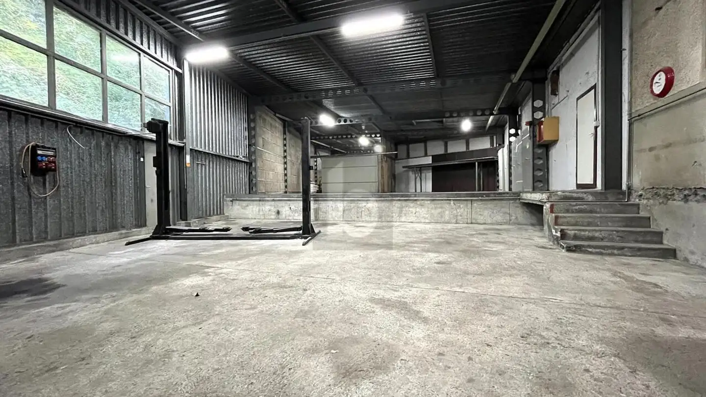 Workshop for rent - 5275 Etzgen